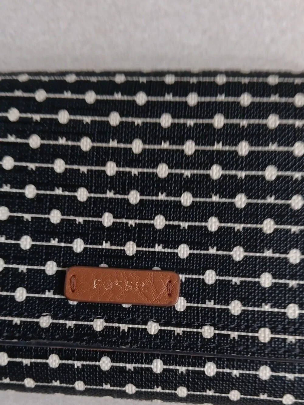 Fossil Black & White Dot-Stripe Continental Wallet